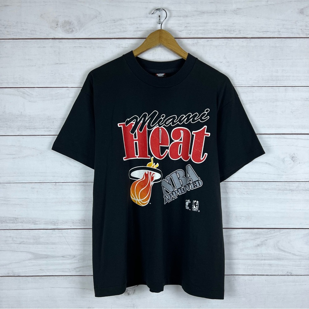 RARE Vintage 1991 Miami Heat NBA T-Shirt fits Large